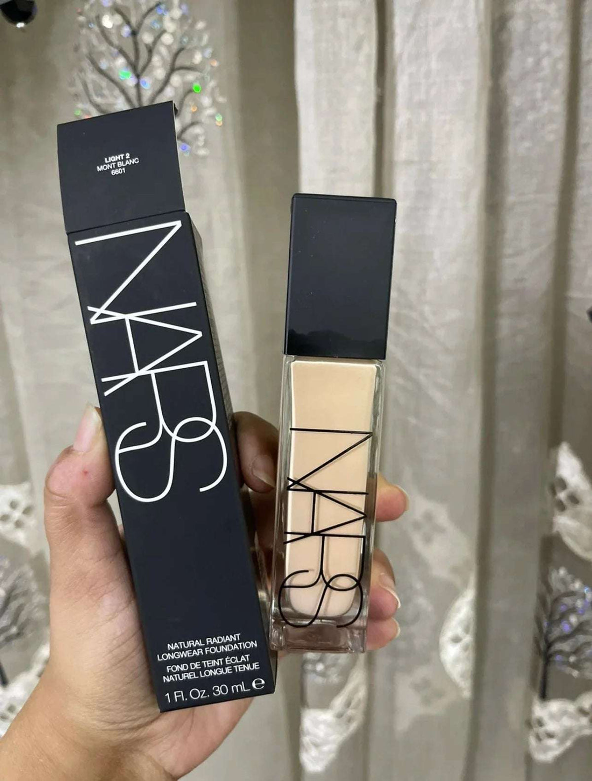 Nars Natural Radiant Long Wear Foundation