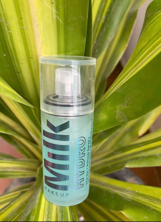 Milk Makeup Hydro Grip Setting Spray  50ml