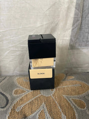 Huda Beauty Easy Bake Fragrance Free Loose Baking and Setting Powder Mini