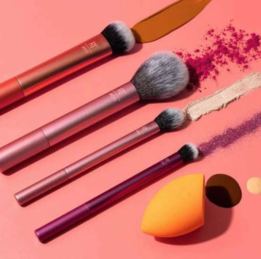 Real Techniques Essential Brush set