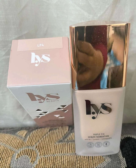 LYS Tripe Fix Serum Foundation